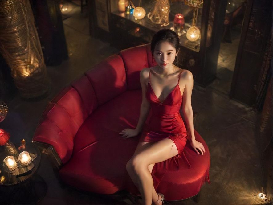 深圳夜场会所舒适休息区展示