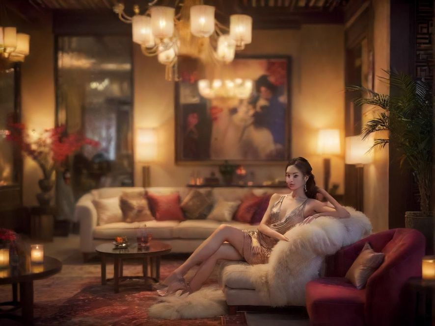 宽敞明亮的休闲大厅